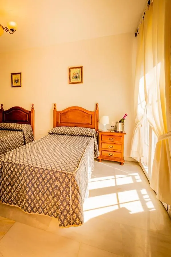 Hotel La Morena Fuengirola 0*,  Spain